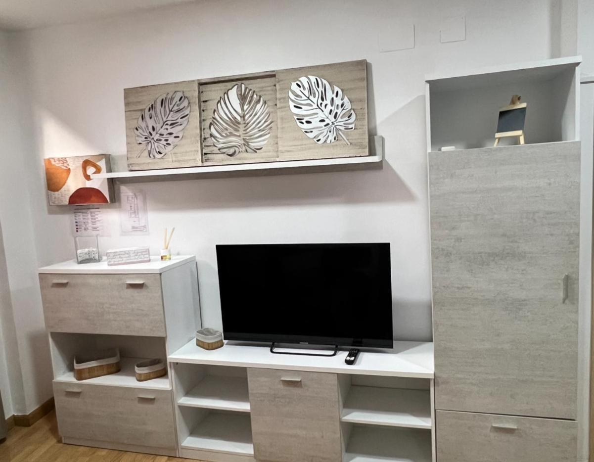 Appartement Cruz18 4Personas à Alcalá de Henares Extérieur photo