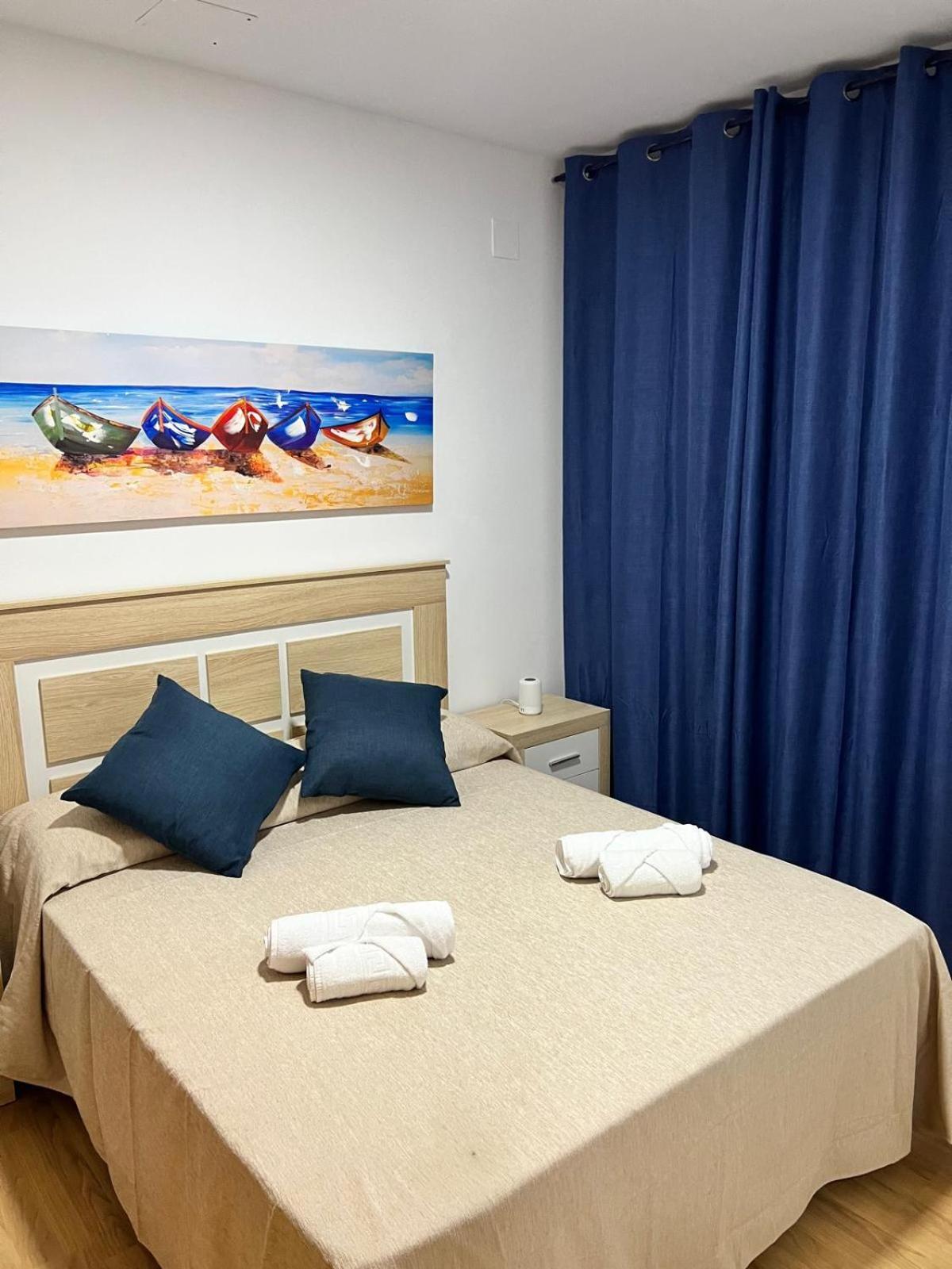 Appartement Cruz18 4Personas à Alcalá de Henares Extérieur photo